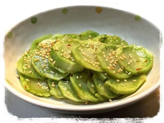 ブロッコリーの茎で漬物ザーサイ風